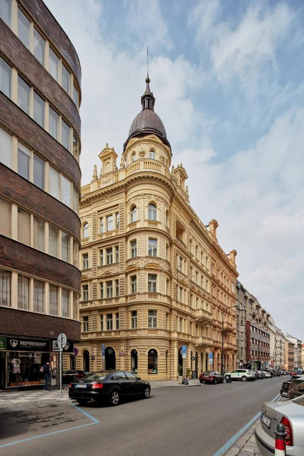 Luminous Apartment For 2 Near Wenceslas Square By Prague Days エクステリア 写真