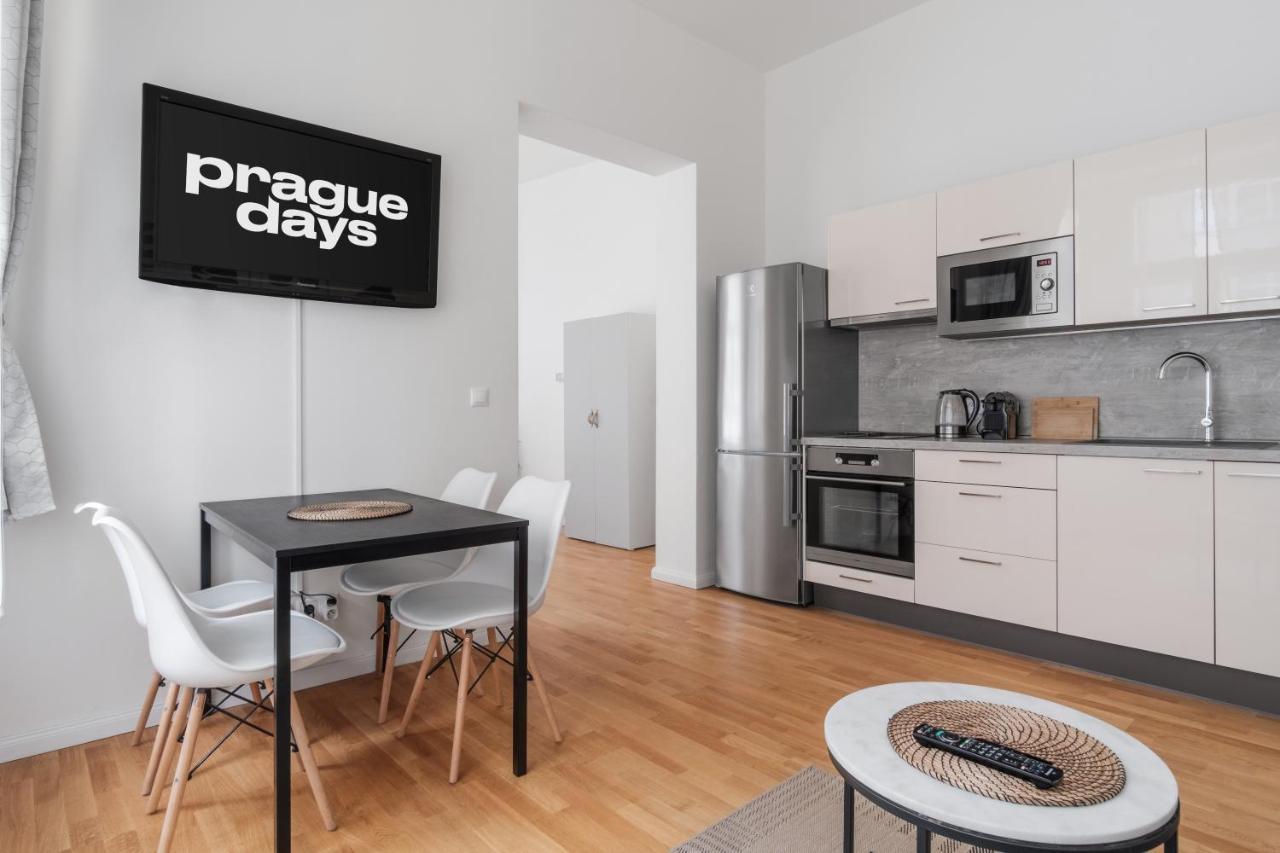 Luminous Apartment For 2 Near Wenceslas Square By Prague Days エクステリア 写真